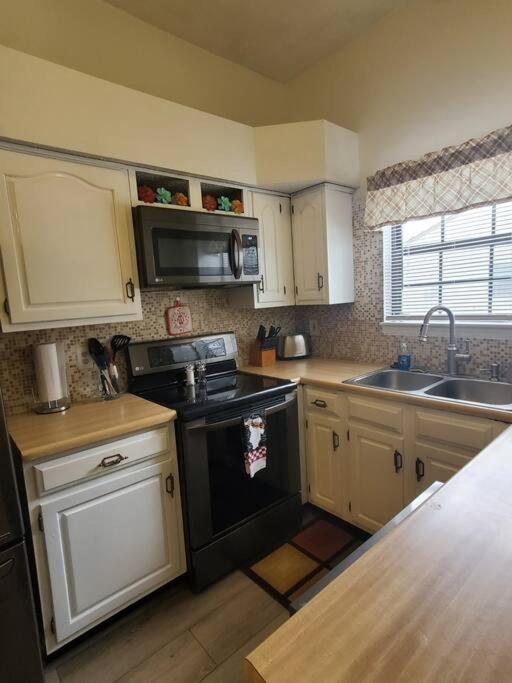 Cozy Indy Home Indianapolis Ngoại thất bức ảnh