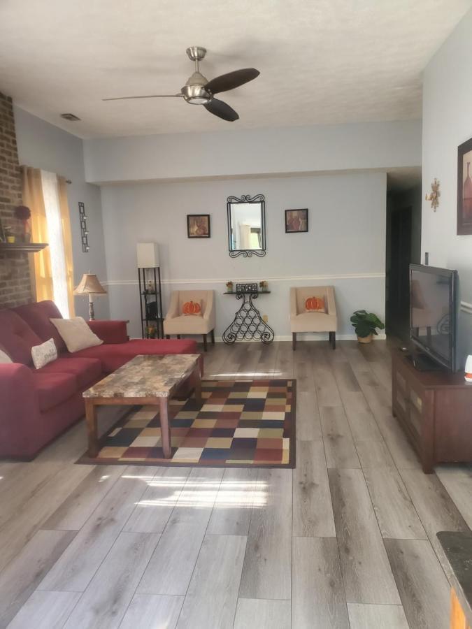 Cozy Indy Home Indianapolis Ngoại thất bức ảnh